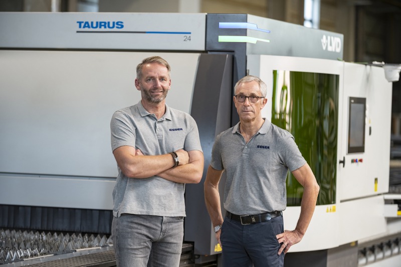Production manager Peter Trimborn and CEO Ludwig Esser