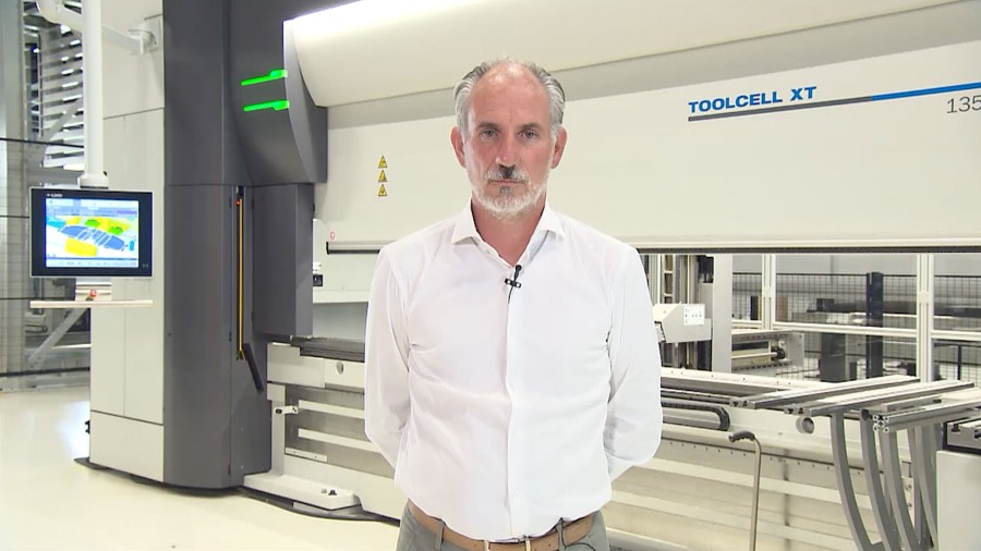 ToolCell: smart automation of tool changes