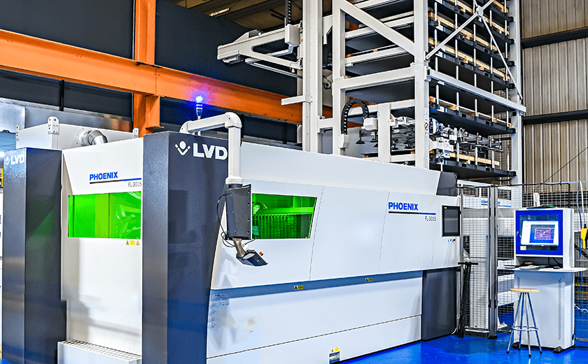 LVD's Phoeniex fiber laser with a 10 station Compact Tower at LNS Turbo