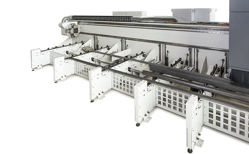 Tube cutting machine laser pockets