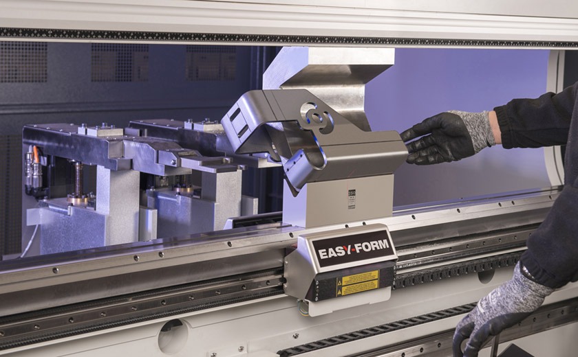 LVD Easy-Form hydraulic press brake machine