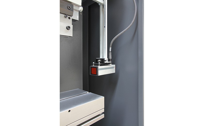PPED stand alone press brake for precision bending