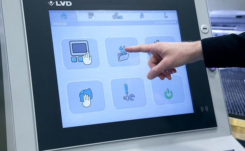 LVD Strippit PX punching machine touchscreen