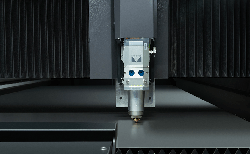 Puma fiber laser cutting machine cutting head