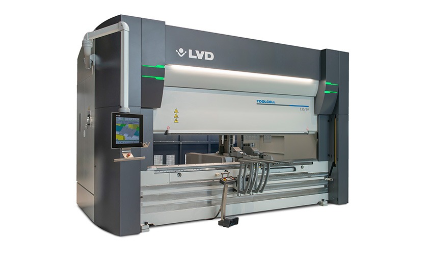 ToolCell press brake machine with supports