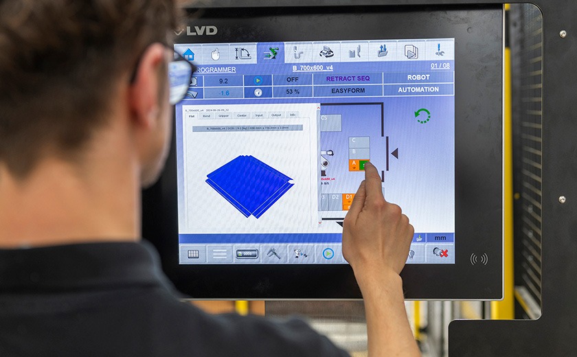 LVD Easy-Cell robotic bending cell