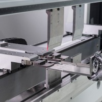 Press brake tooling machine