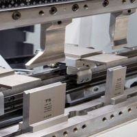 LVD Dyna-Press electric press brake tools