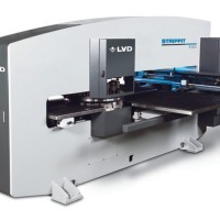 Punching machine Strippit P