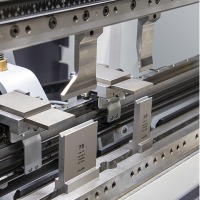 Dyna Press electric press brake