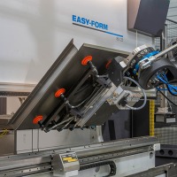 LVD Easy-Cell robotic bending cell